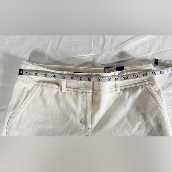 Apt 9 Torie Mid-rise Women's White Shorts. NWT size 4 - Picture 6 of 6